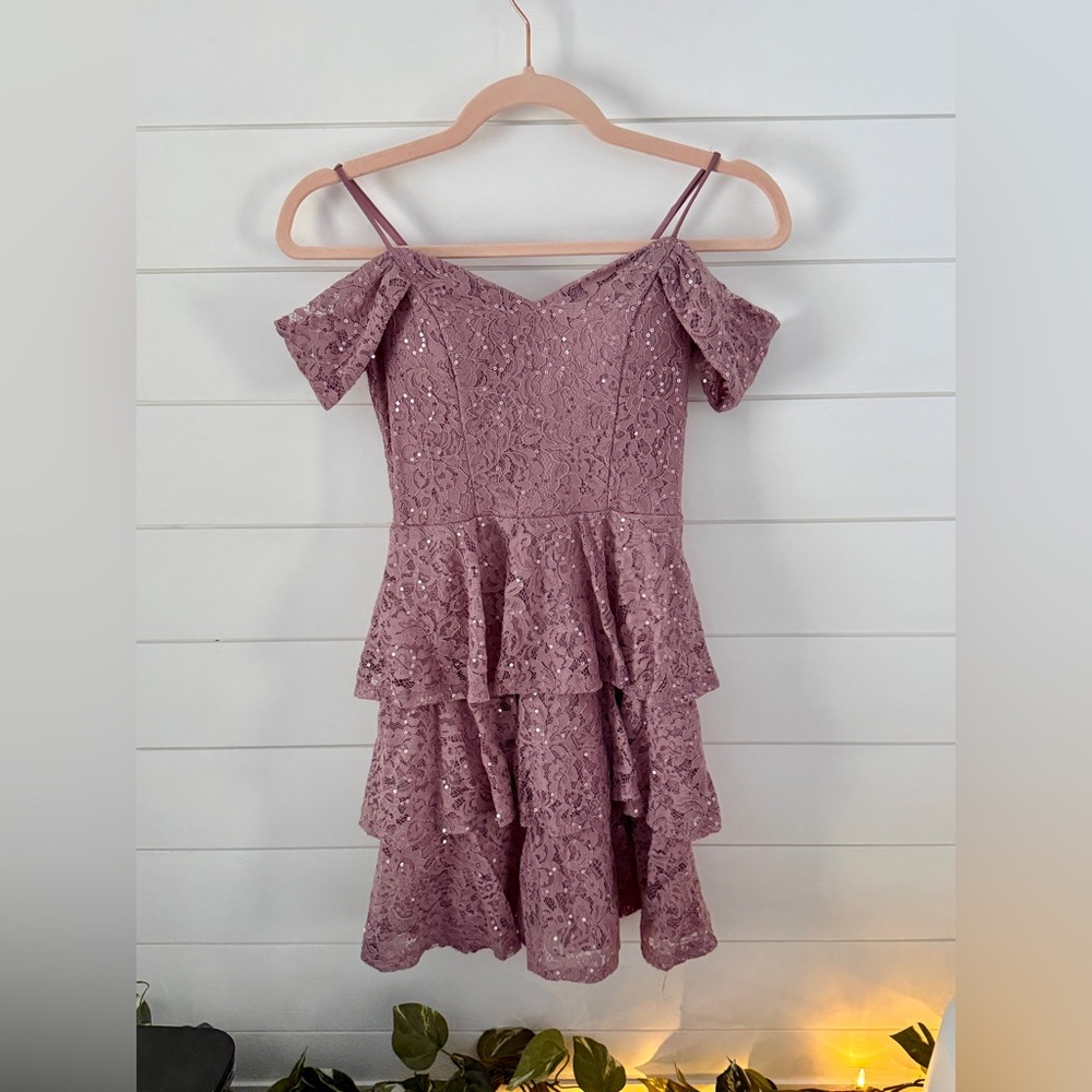 Off-The-Shoulder Dress - Picture 3 of 9